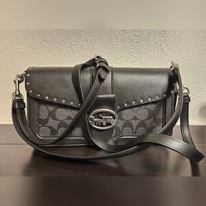 Coach monogram purse